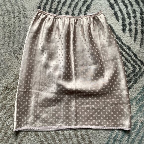 Heart Print Midi Slip Skirt - Picture 4 of 6